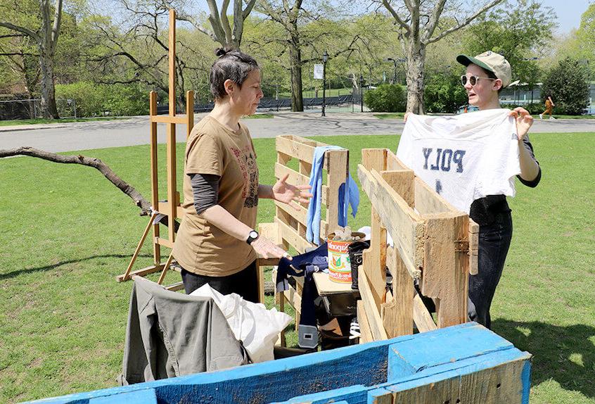 artist alumna Jill Sigman ’85 constructed the Living Room